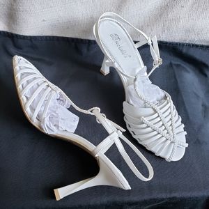 Breckelle's Women's Fashion Heels